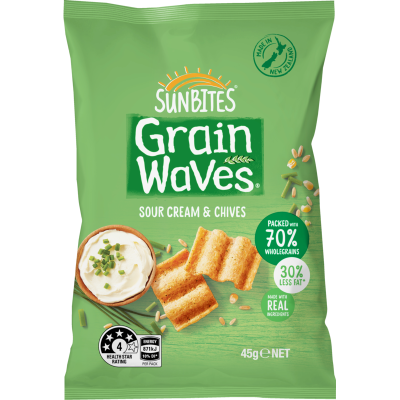 Sunbites Grain Waves Sour Cream & Chives Wholegrain Chips 45g