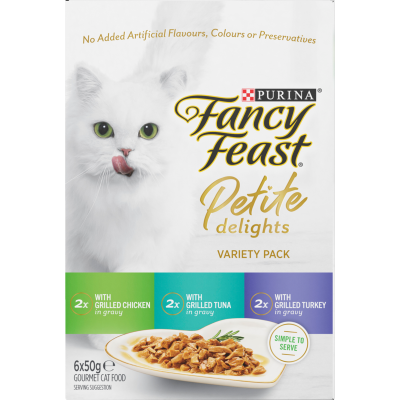 Purina Fancy Feast Adult Petite Delights Chicken, Tuna & Turkey Grilled Wet Cat Food Pouch 6 x 50g