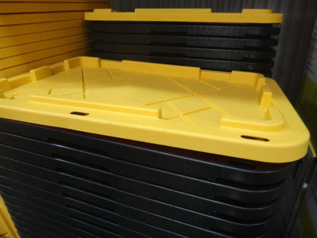 102L STORAGE BOX AND LID 76CM X 51CM X 37CM MADE IN THE USA