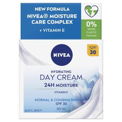Nivea Normal & Combination Skin Hydrating Day Cream SPF30 50ml