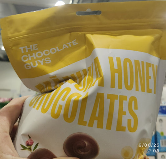 THE CHOCOLATE GUYS MANUKA HONEY CHOCOLATES 500G