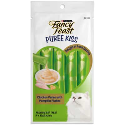 Purina Fancy Feast Chicken Puree with Pumpkin Flakes Premium Cat Treat 40g