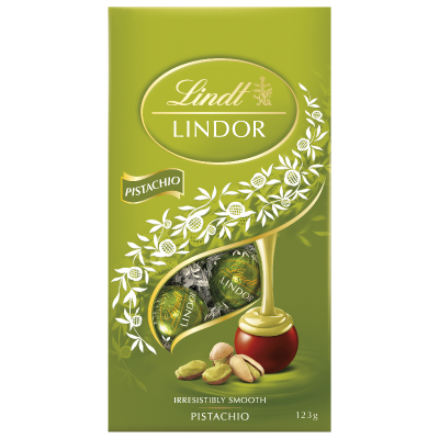 Lindt Lindor Pistachio Chocolates Pouch 123g