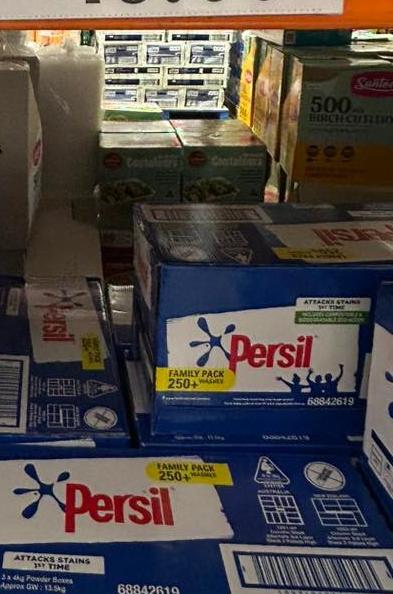 PERSIL ACTIVE CLEAN F&T POWDER 3 X 4KG / 250+ WASHES
