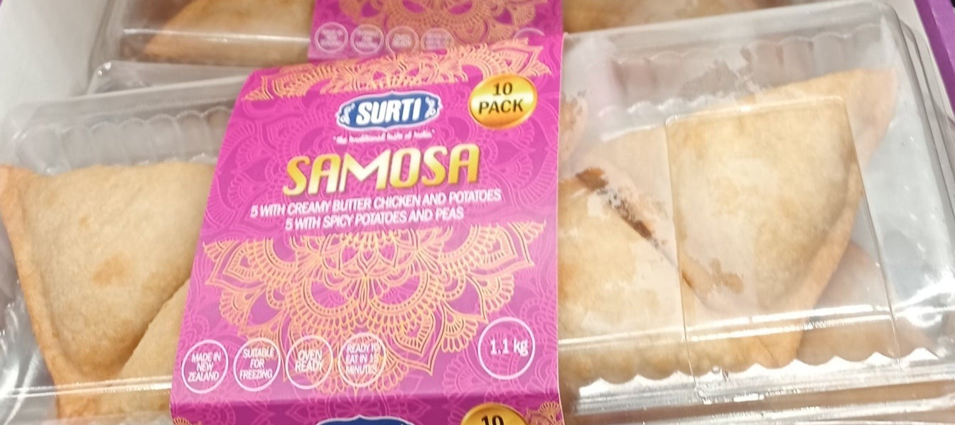 Surti Butter Chicken & Potato Samosas 10pk 1.1kg